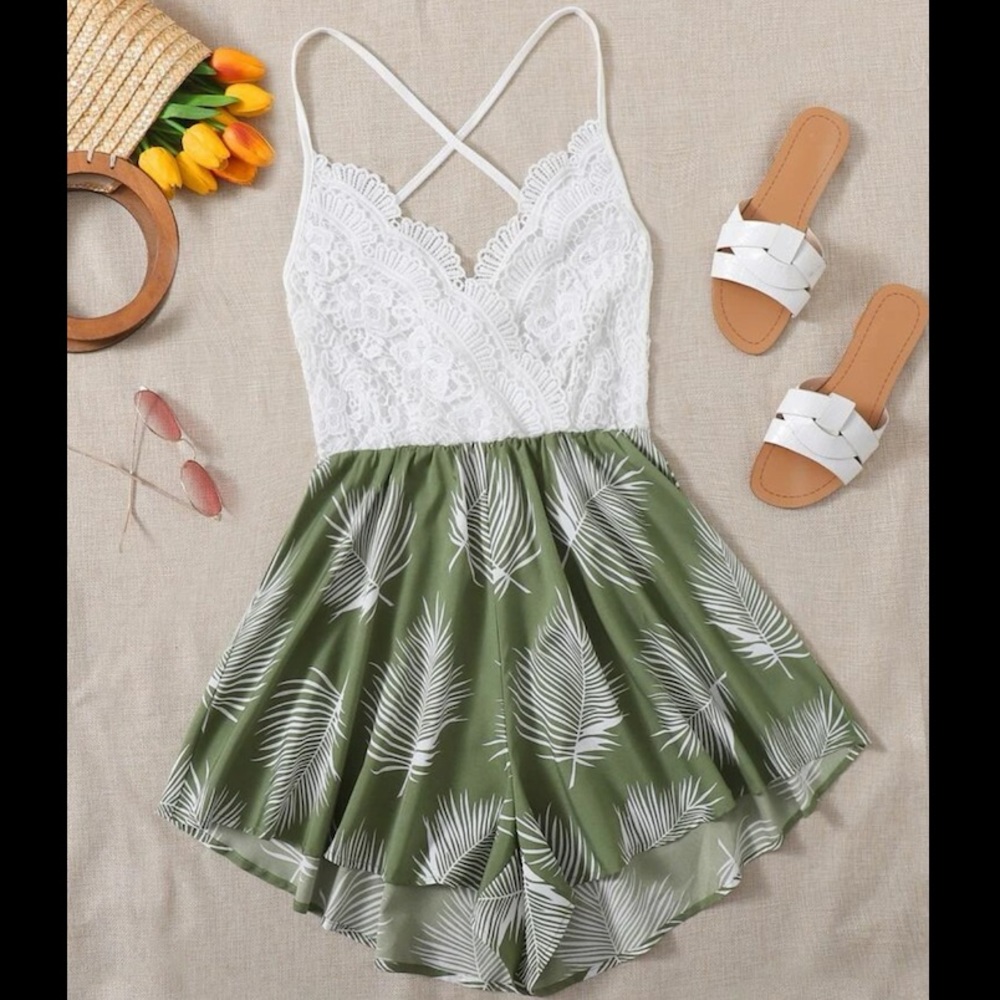 Shein Tropical Contrast Lace Spliced Cami Romper w/ Tie Back